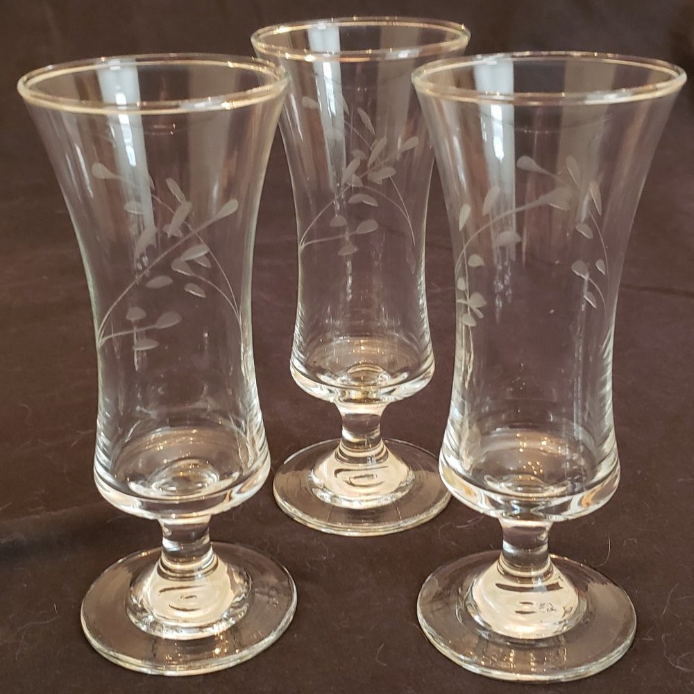Williams Sonoma Etched Long Glasses (3)